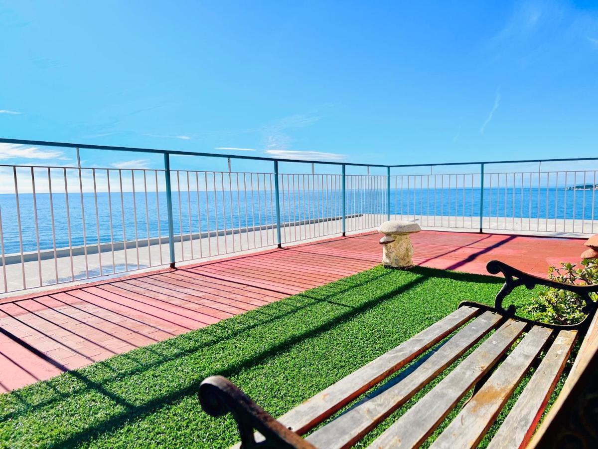 Suite Sunset 7 - Fronte Mare San Remo Kültér fotó