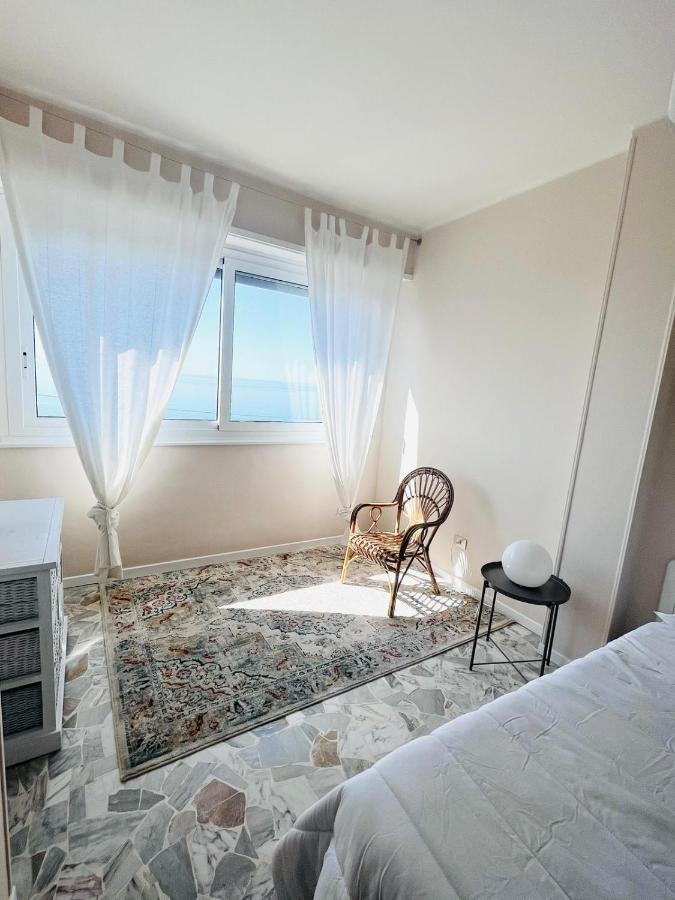 Suite Sunset 7 - Fronte Mare San Remo Kültér fotó